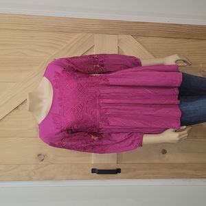 NWT | Chelsea & Theodore Lace Overlay Top | Small